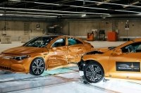 ��� CLA, ��� ��������� � ������� �����������: ����������� ����-���� Mercedes-Benz