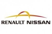 Nissan  Renault  320        