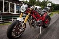   Ducati Monster SR2
