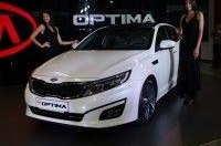 На «Столичном автошоу» презентовали новые Kia Optima и Kia Carens