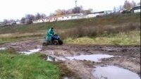 Відео РЫСЬ 110 - испытание грязью
