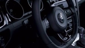 Интерьер Volkswagen Golf R 3-d