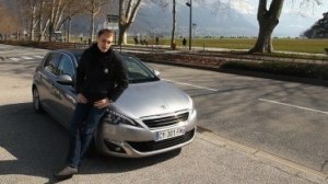 - Peugeot 308.  3