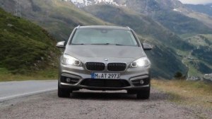 Видео Мини-обзор BMW 2 Active Tourer 2014