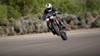 Видео Проморолик Triumph Speed Triple S/R