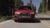Відео Audi Q5 внутри и снаружи