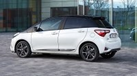 Відео Официальное видео Toyota Yaris
