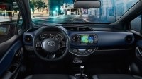 Відео Промовидно Toyota Yaris Hybrid