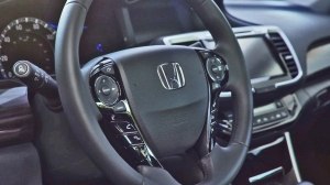 Видео Интерьер Honda Accord Hybrid