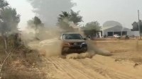 ³ Toyota Fortuner Off-road