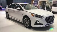 Відео Hyundai Sonata Hybrid - экстерьер и интерьер