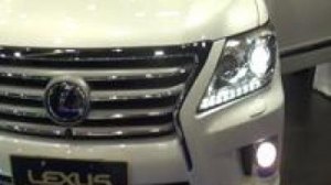 Видео Lexus LX570 на моторшоу в Катаре