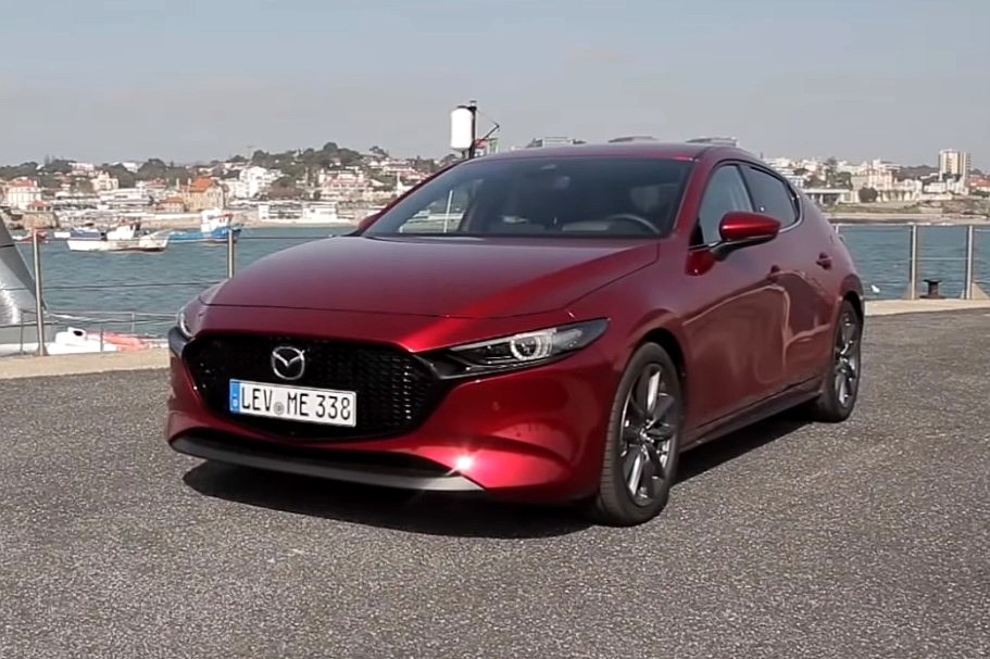 Тест-драйв Mazda 3: Новая Mazda3 – меньше спорта и больше комфорта
