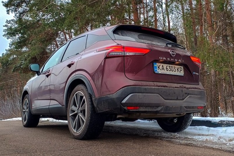 - Nissan Qashqai: Nissan Qashqai e-Power:   ,   
