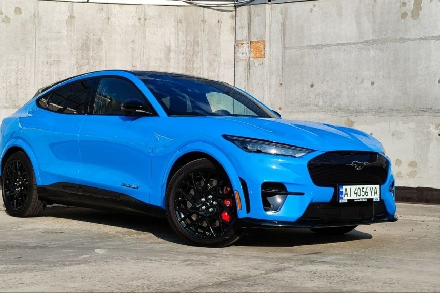 ����-����� Ford Mustang Mach-E: Ford Mustang Mach-E: �� ������� ���������� ����������� �������?