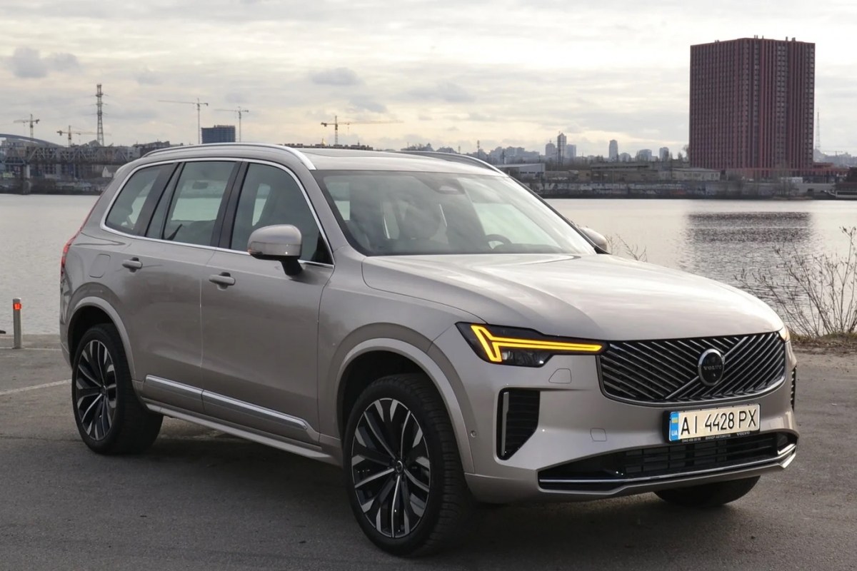 ����-����� Volvo XC90: ѳ������ ����: ����-����� ������ Volvo XC90
