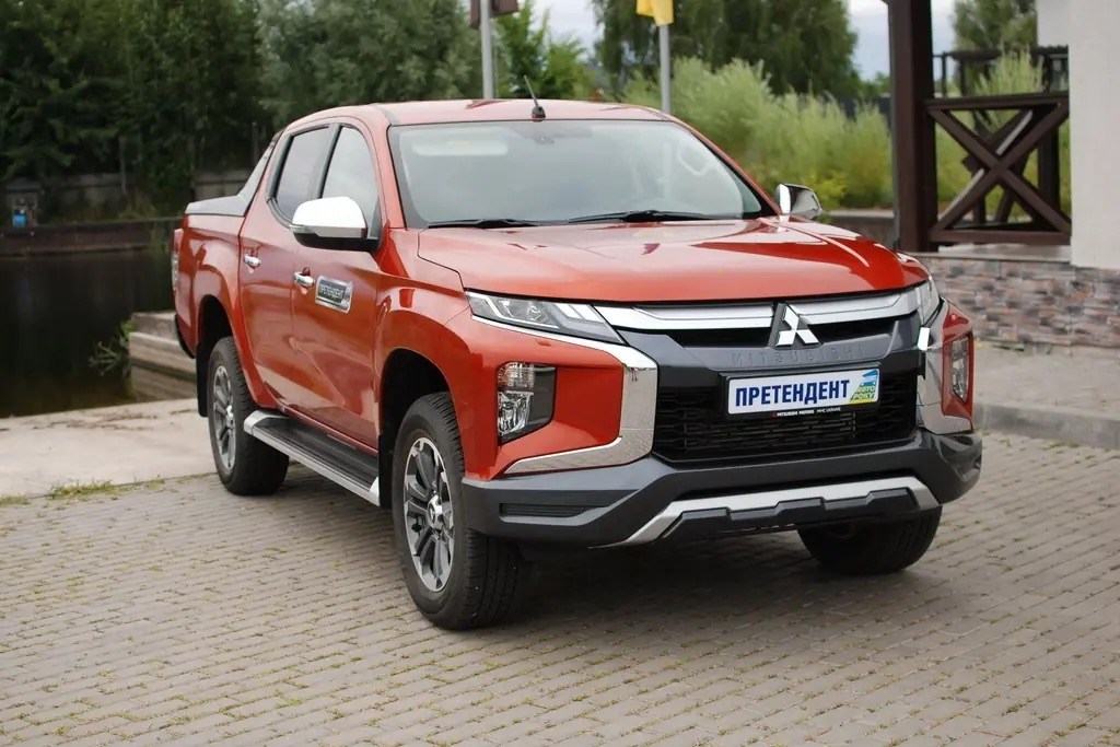 ����-����� Mitsubishi L200: Mitsubishi L200 2025: ���� �������� ������������ �����