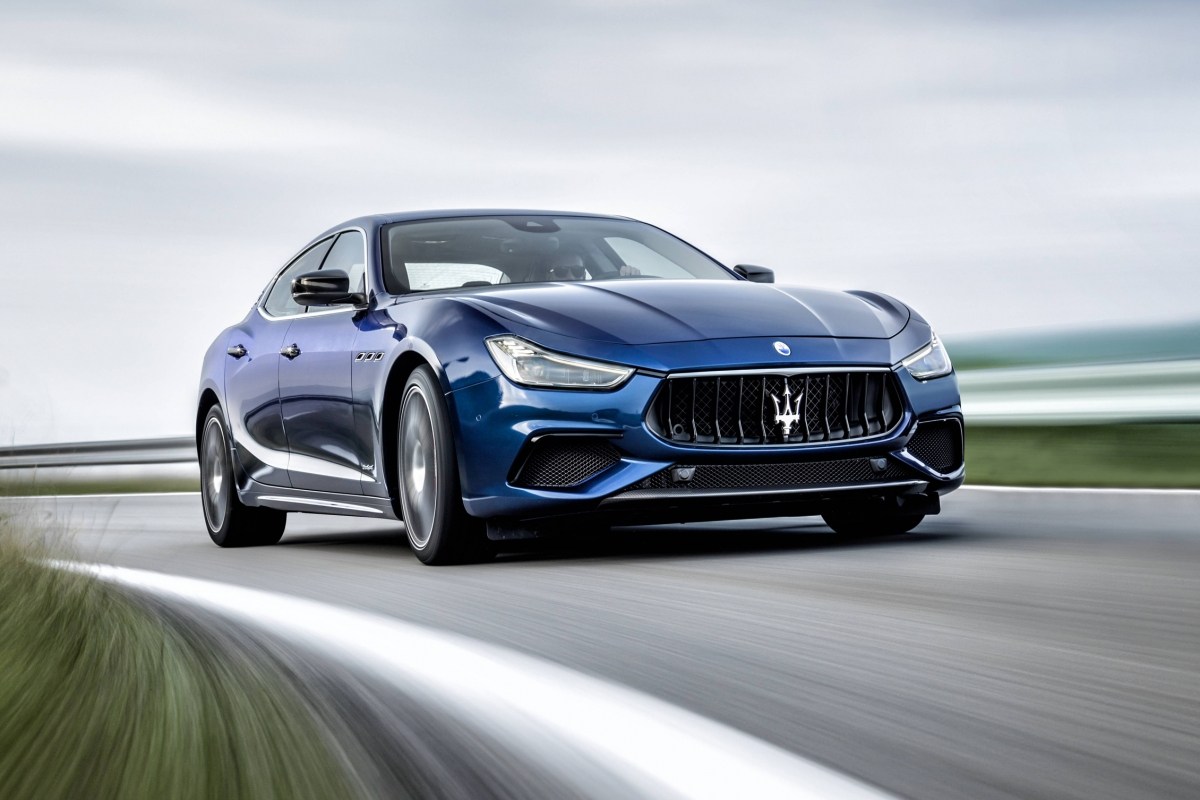 Тест-драйв Maserati Ghibli: Maserati Ghibli - доступный эксклюзив