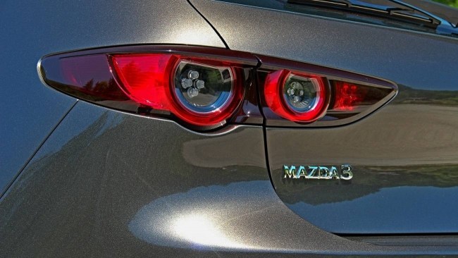 Со вкусом Швеции. Mazda 3 Hatchback