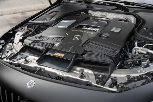 Адвокаты дьявола. Mercedes AMG GT 4-Door Coupe (X290)