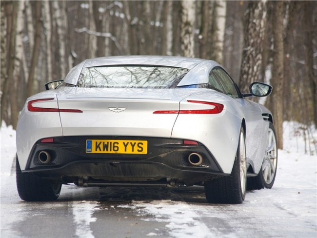 Без права на убийство. Aston Martin DB11