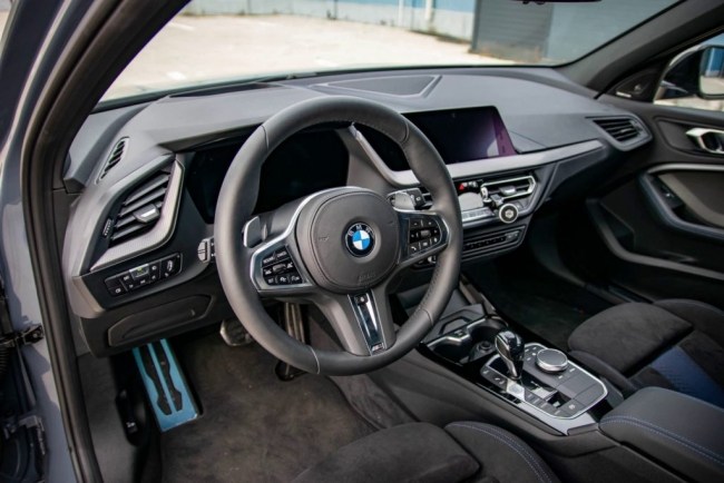 BMW M135i xDrive &#8212; Логика над эмоциями. BMW 1 Series (F40)