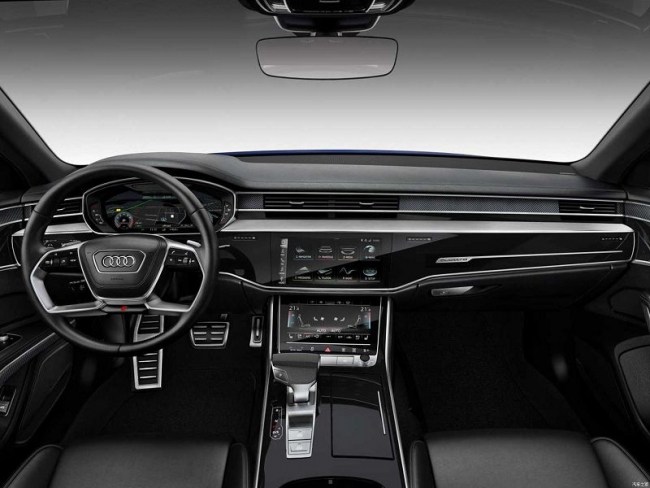 Audi S8: мощный седан премиального уровня. Audi S8