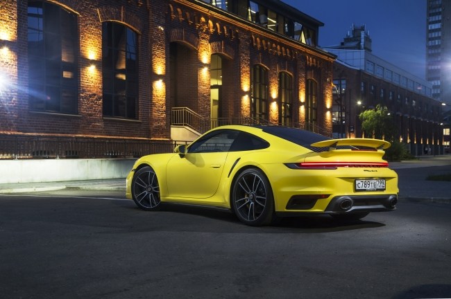 Тест самого быстрого 911 &#8211; что шесть букв сделали с купе Porsche. Porsche 911 Turbo