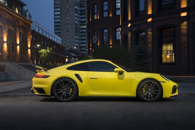 Тест самого быстрого 911 &#8211; что шесть букв сделали с купе Porsche. Porsche 911 Turbo