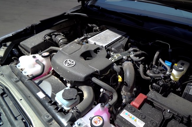 Toyota Hilux двигатель