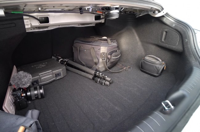 Hyundai Elantra багажник