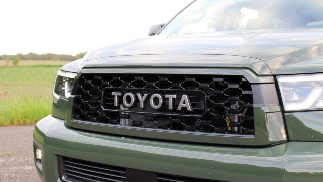 Toyota Sequoia TRD Pro: дорожный тест. Toyota Sequoia