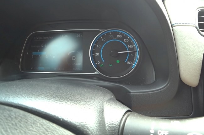 Nissan Leaf максимальная скорость