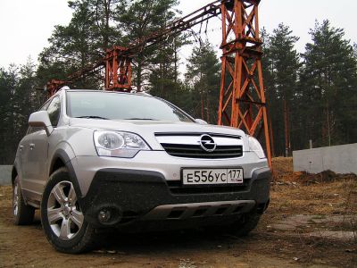 Opel Antara       