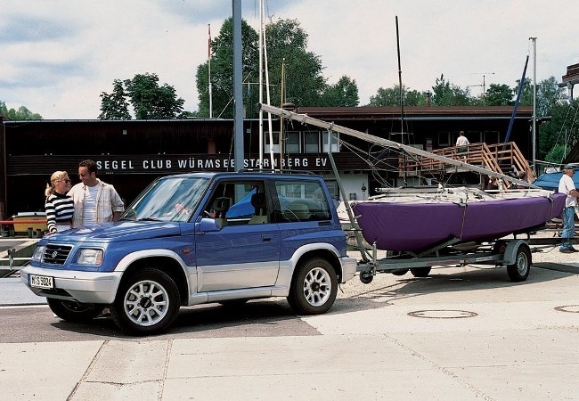 3-  Suzuki Vitara (1989 - 1998)