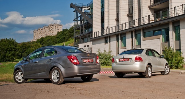 Тест-сравнение: нелегкий выбор между VW Polo, Hyundai Solaris, KIA Rio и Chevrolet Aveo — Автоновости Перми