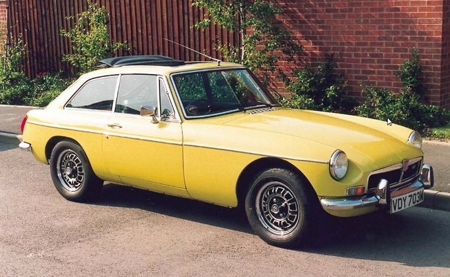 В 1970-х года интерес к автомобилям MG настолько упал, что возродить его не помогла даже GT-версия модели MG B с мотором V8