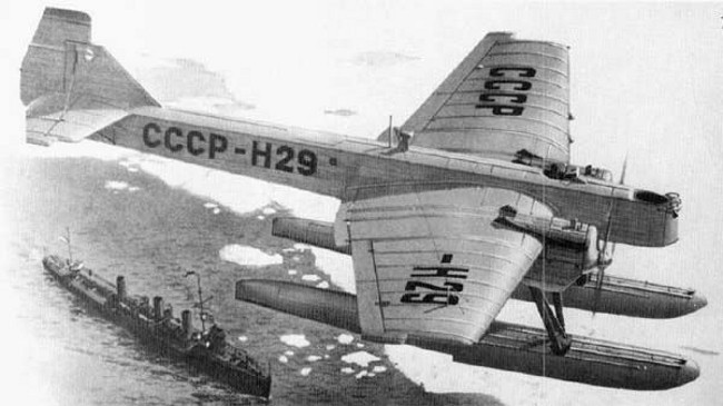 Советский разведчик бомбардировщик с двигателем BMW VI