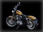  Harley-Davidson Sportster XL 1200V Seventy-Two 1
