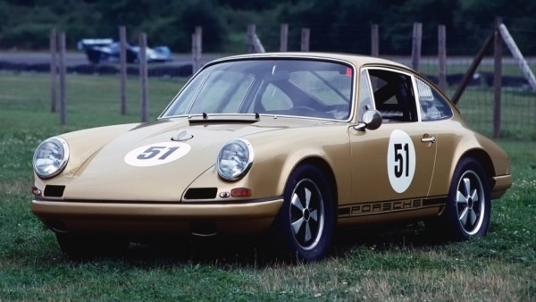 Porsche отметит 50-летие гоночной 911-ой особым спорткаром