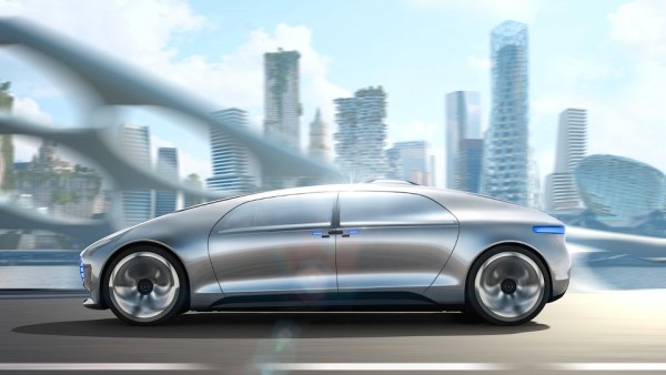 Mercedes-Benz построит беспилотный минивэн