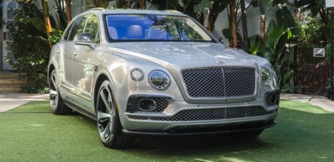 Компания Bentley показала первую спецверсию Bentayga