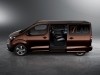 В Peugeot сделали фургон с 32-дюймовым планшетом - фото 4