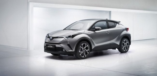 Продажи Toyota C-HR начнутся через год