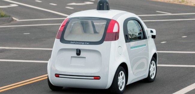 Автомобили Google научились сигналить