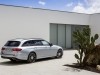 Mercedes-Benz представил универсал E-Class нового поколения - фото 5
