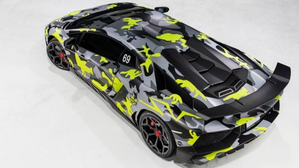 Для Lamborghini Aventador придумали «бычий камуфляж»