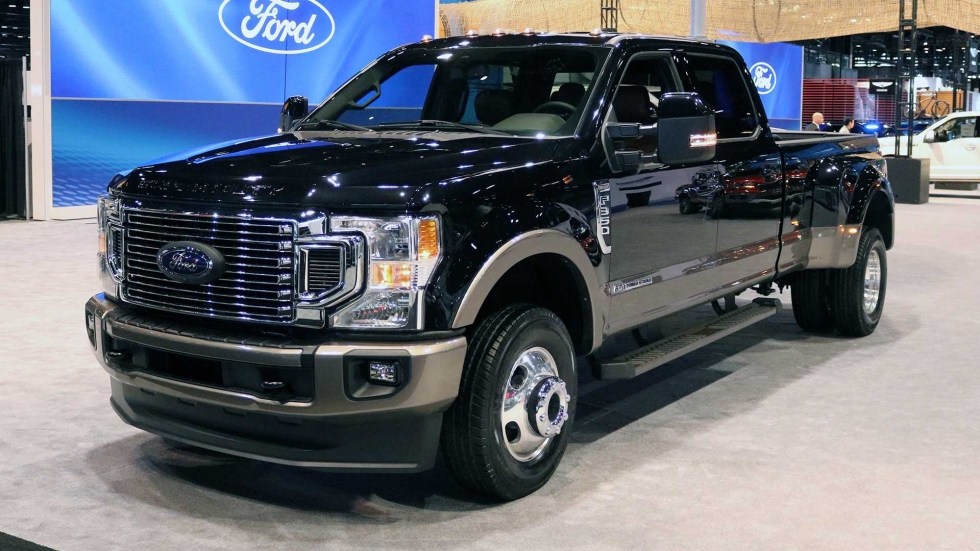 Пикап Ford Super Duty 2020 получил новый мотор V8 Новинки світового авторинку 0184