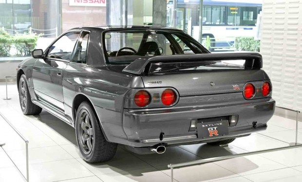 Nissan Skyline GT-R  R32