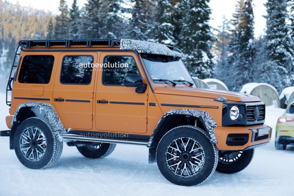 Модель Mercedes-benz g-class g 4x4 2 -silver